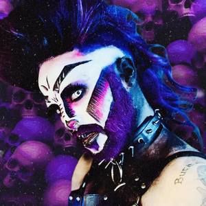 Meet your Posher, Maxwell